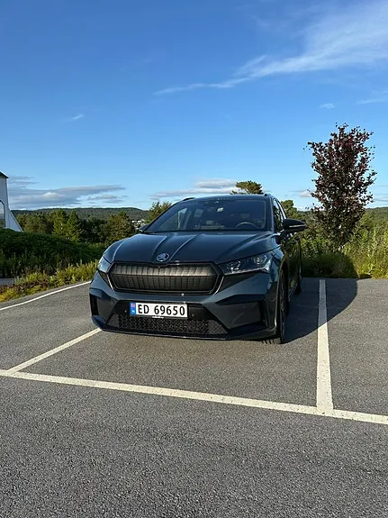 Skoda Enyaq 2022 photo 3
