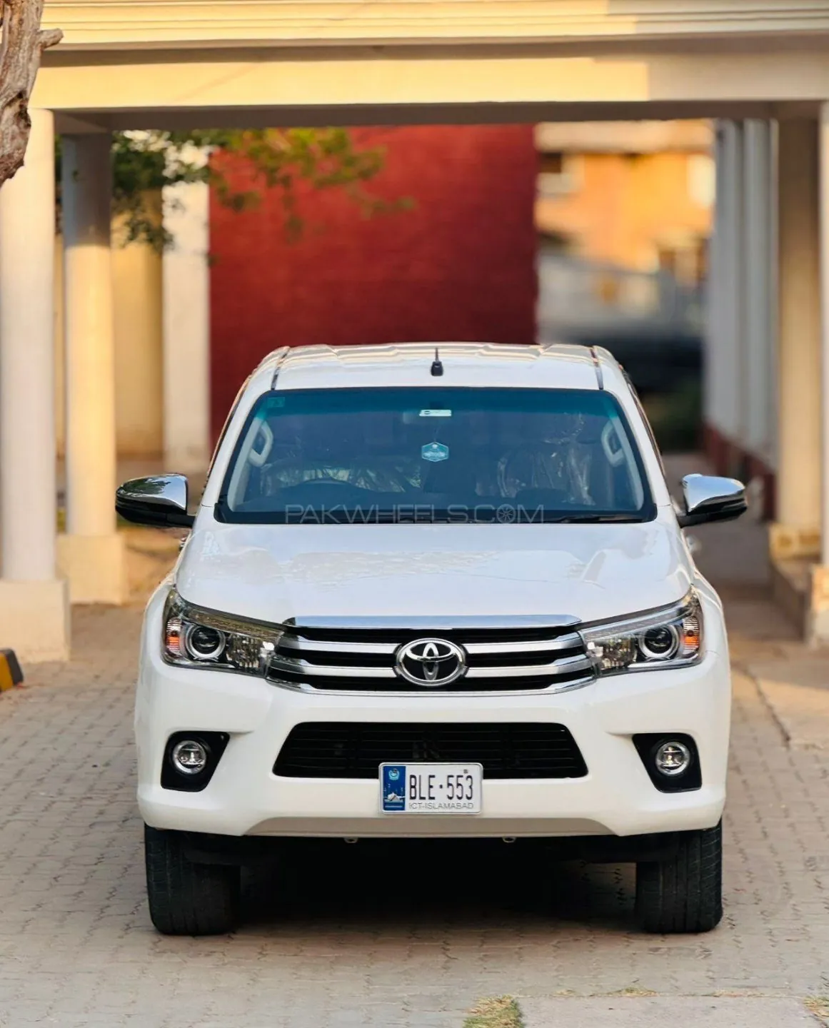 Toyota Hilux