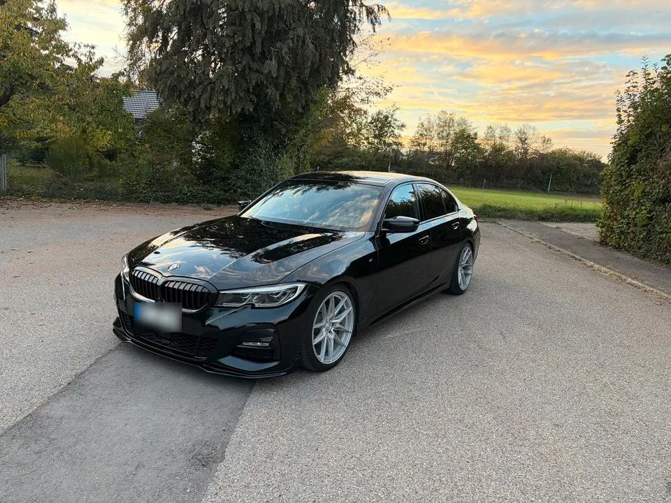 BMW 320I
