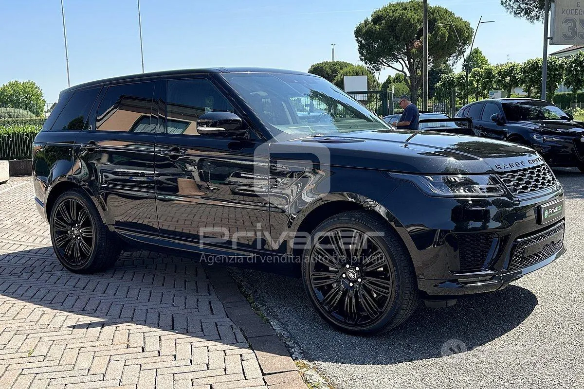 Land Rover Range Rover Sport 2022 photo 3