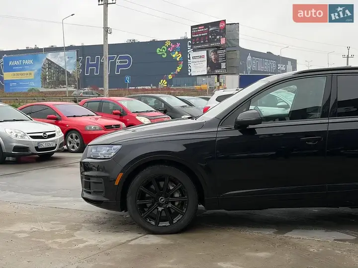 Audi Q7 2016 photo 4