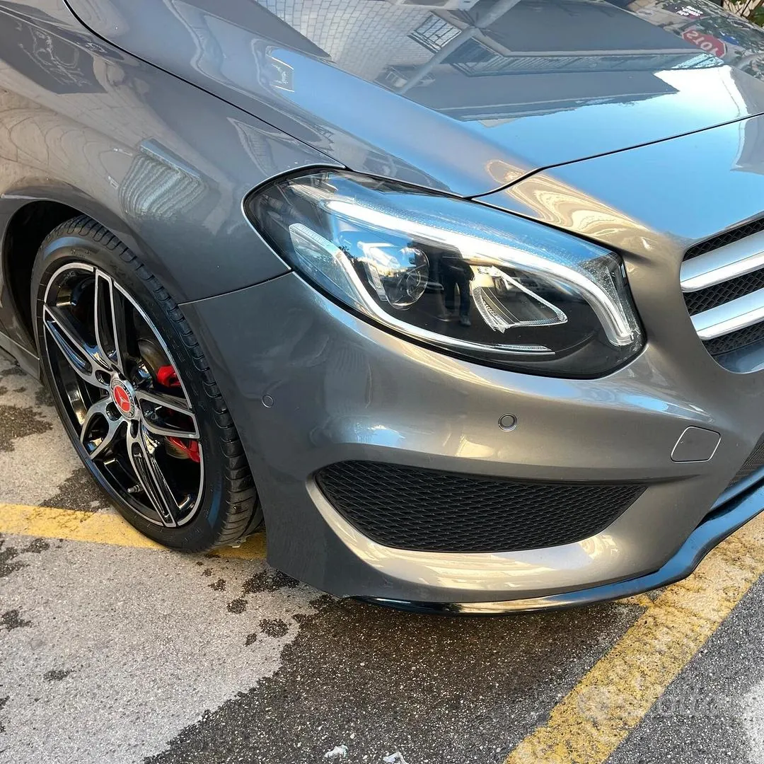 Mercedes-Benz B 200D 2017 photo 2