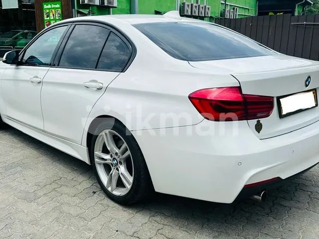 BMW 318I 2016 photo 3