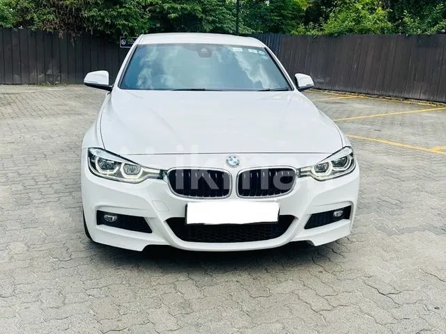BMW 318I 2016 photo 2