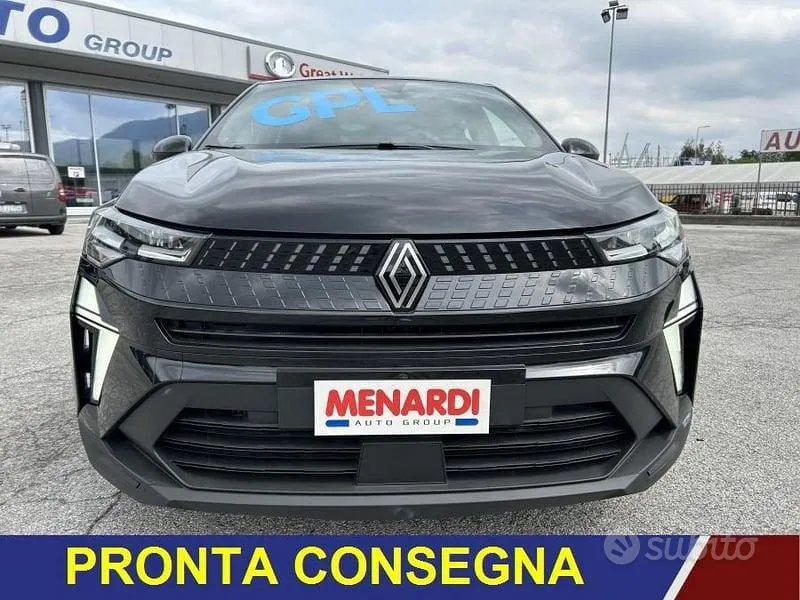 Renault Captur 2025 photo 2