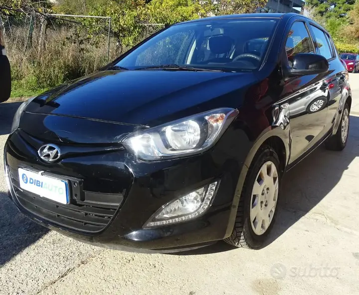 Hyundai I20