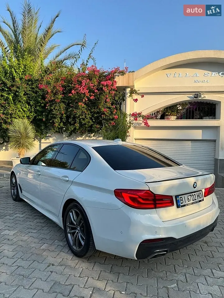 BMW 5 Series 2018 photo 3