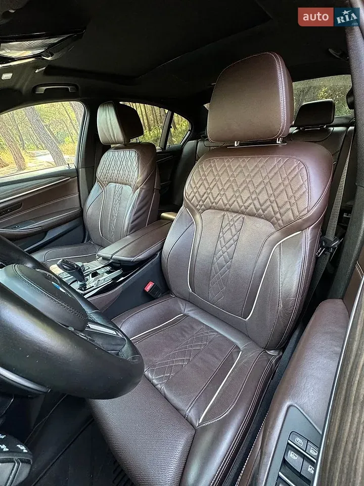 BMW 5 Series 2018 photo 5