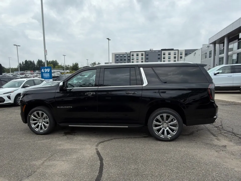 Chevrolet Suburban 2026 photo 2