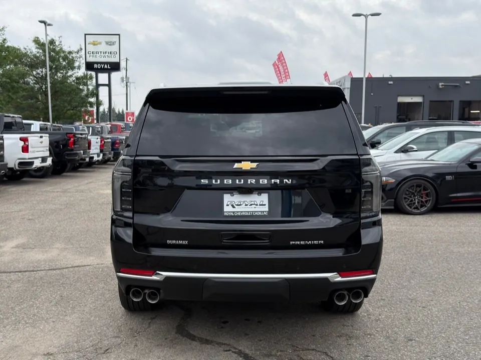 Chevrolet Suburban 2026 photo 4