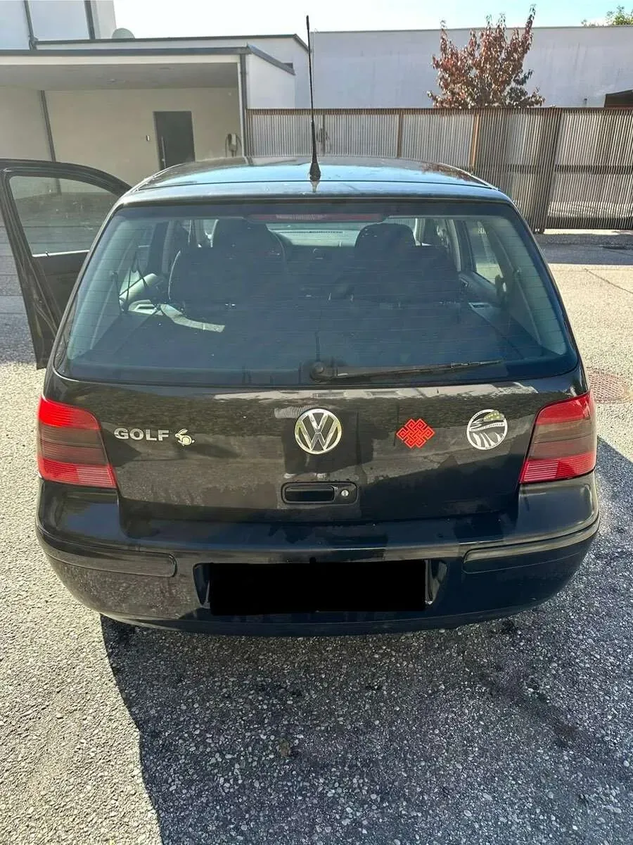 Volkswagen Golf 2000 photo 3