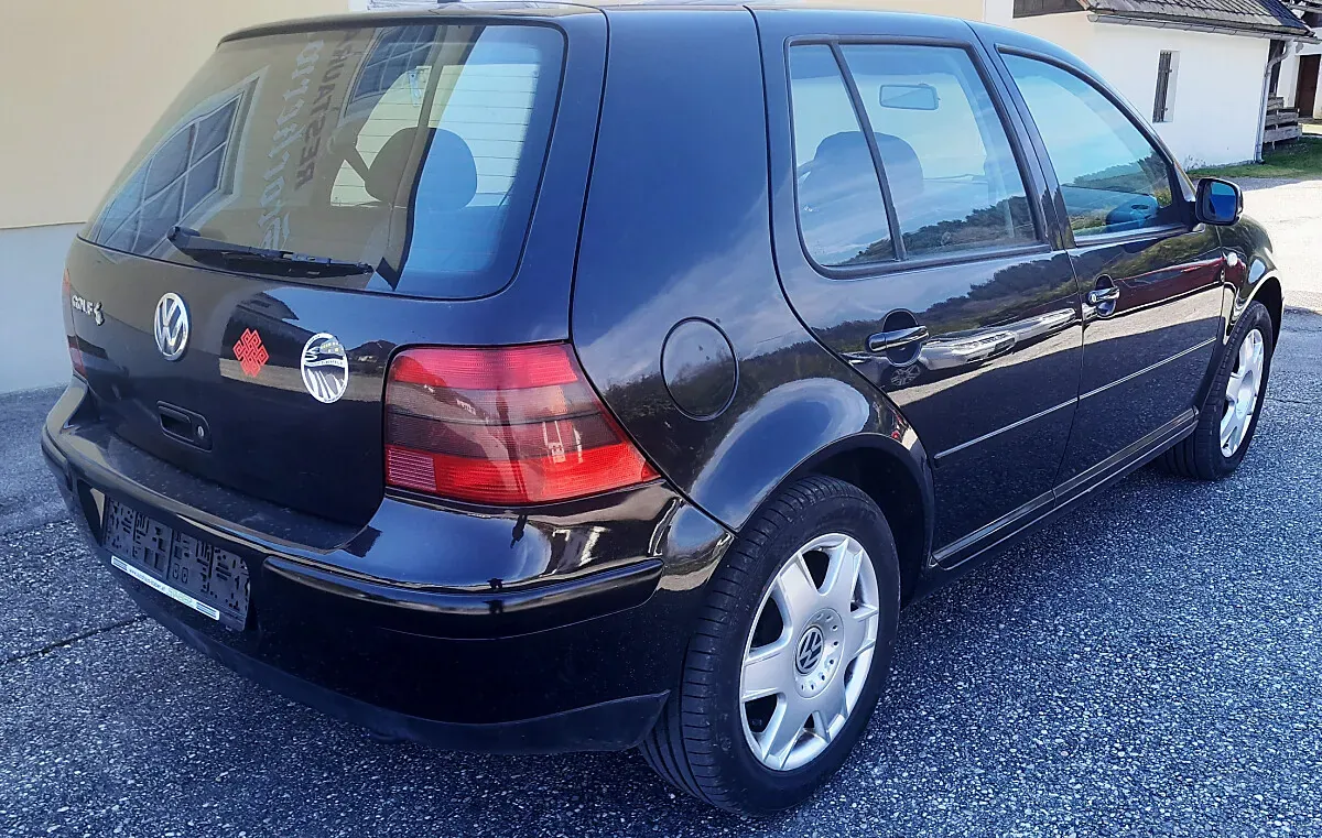 Volkswagen Golf 2000 photo 2