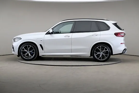 BMW X5 2021 photo 4