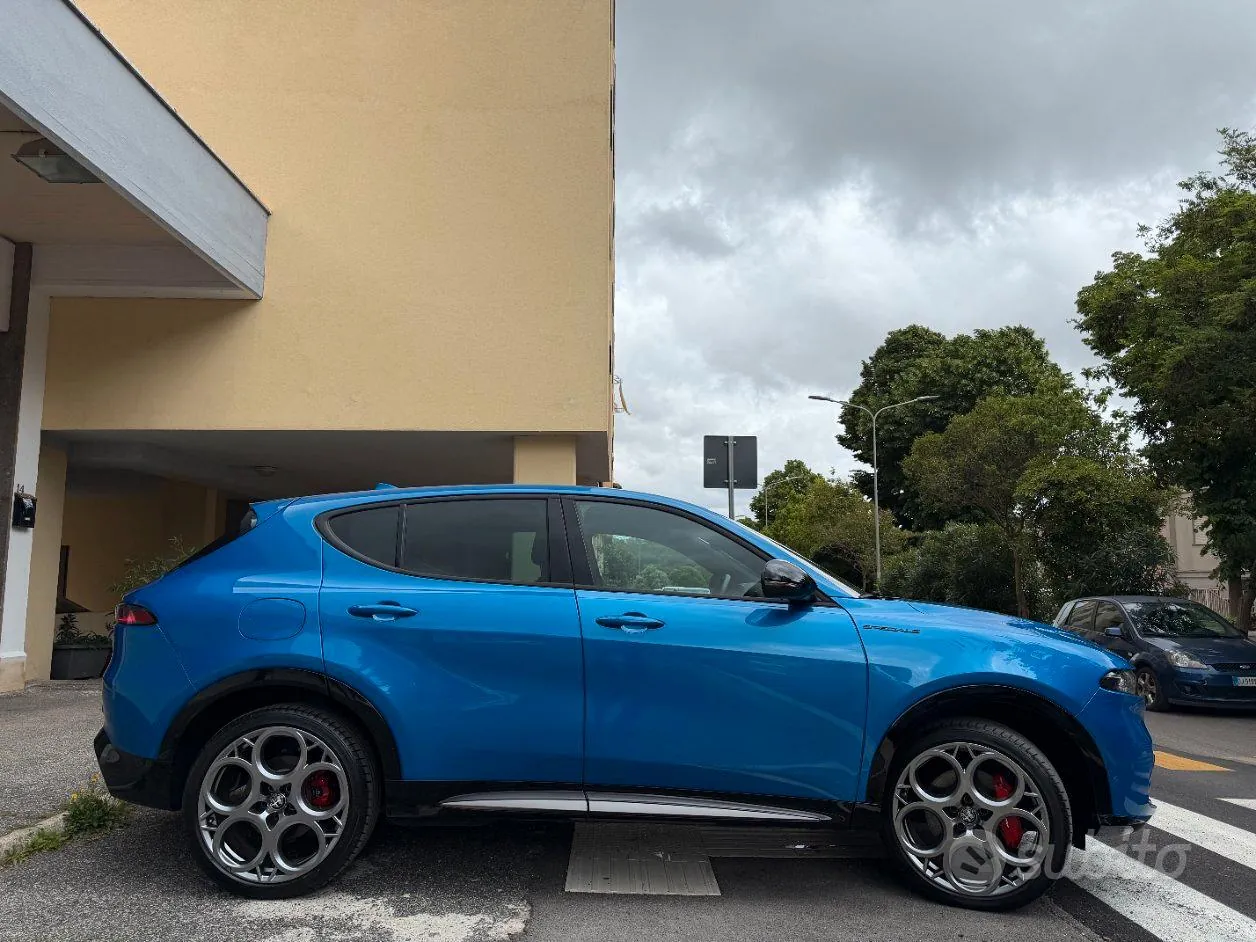 Alfa Romeo Tonale 2023 photo 4