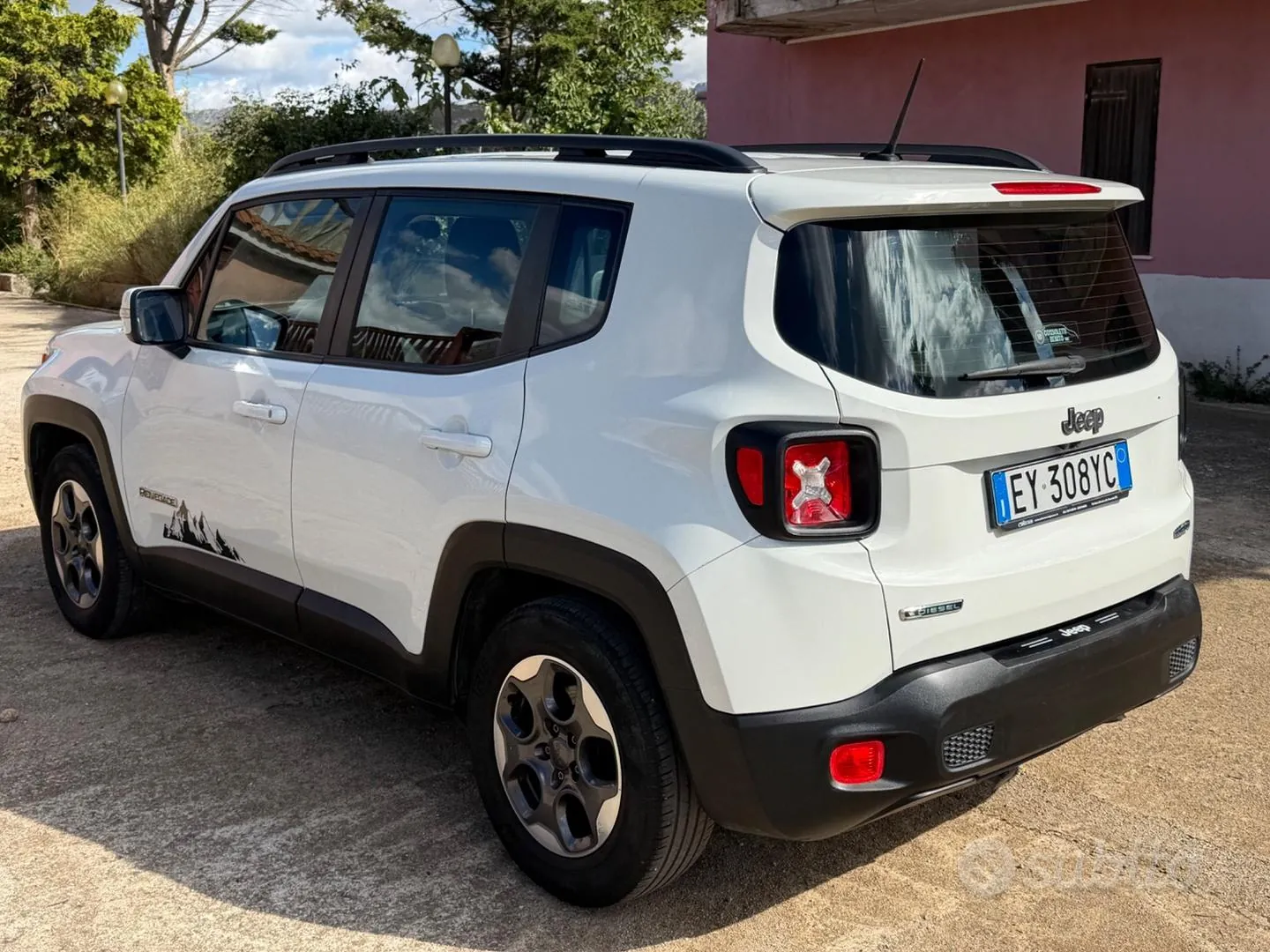 Jeep Renegade 2016 photo 3