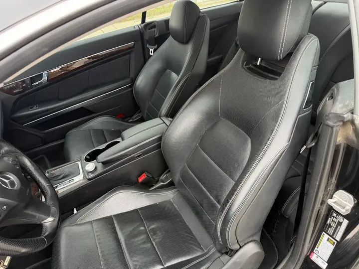 Mercedes-Benz E-Class 2010 photo 3