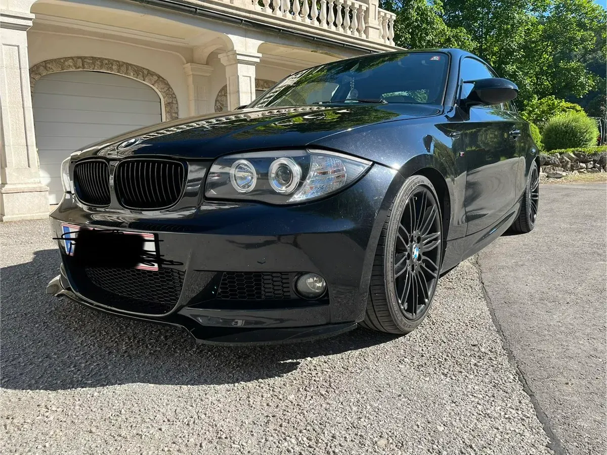 BMW 1 Series 2008 photo 2
