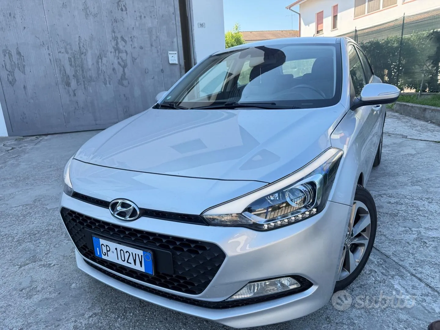 Hyundai I20