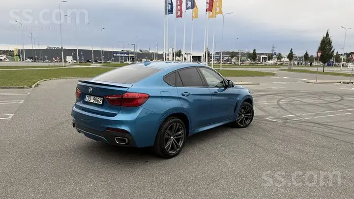 BMW X6 2018 photo 2