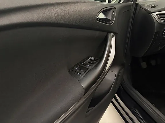 Opel Astra 2019 photo 5