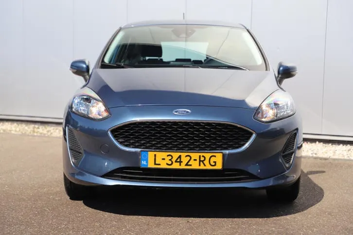 Ford Fiesta 2021 photo 2