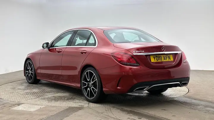 Mercedes-Benz C-Class 2019 photo 2
