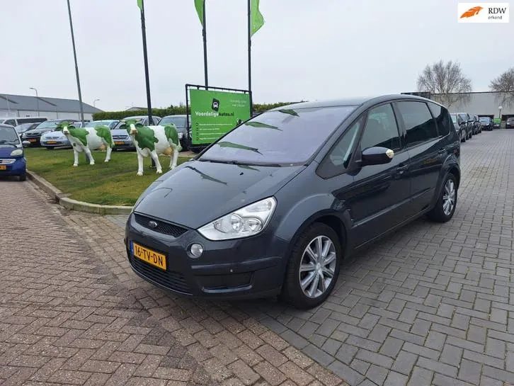 Ford S-Max