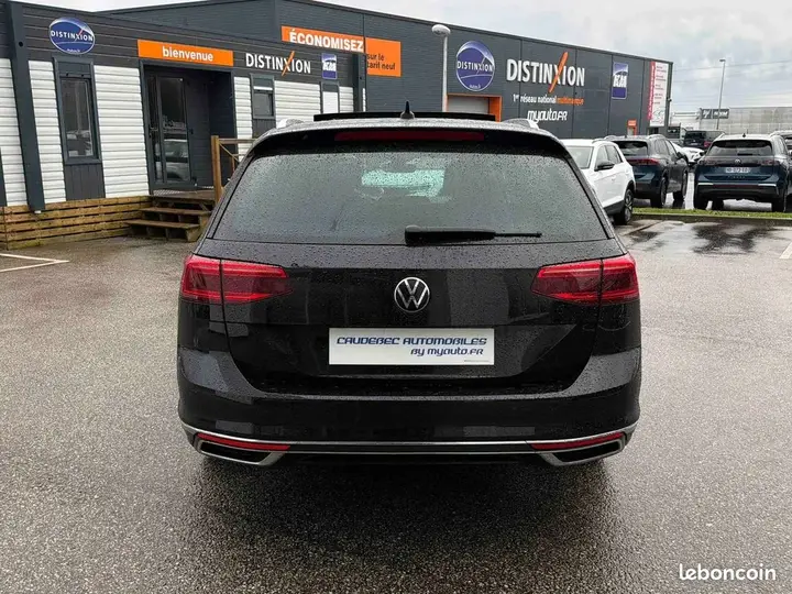 Volkswagen Passat 2023 photo 4