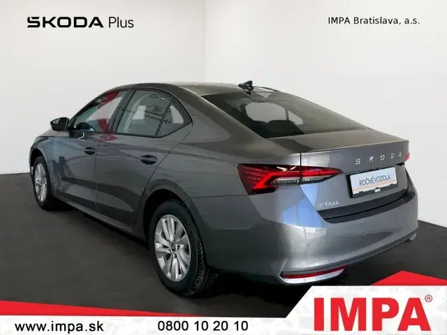 Skoda Octavia 2025 photo 2
