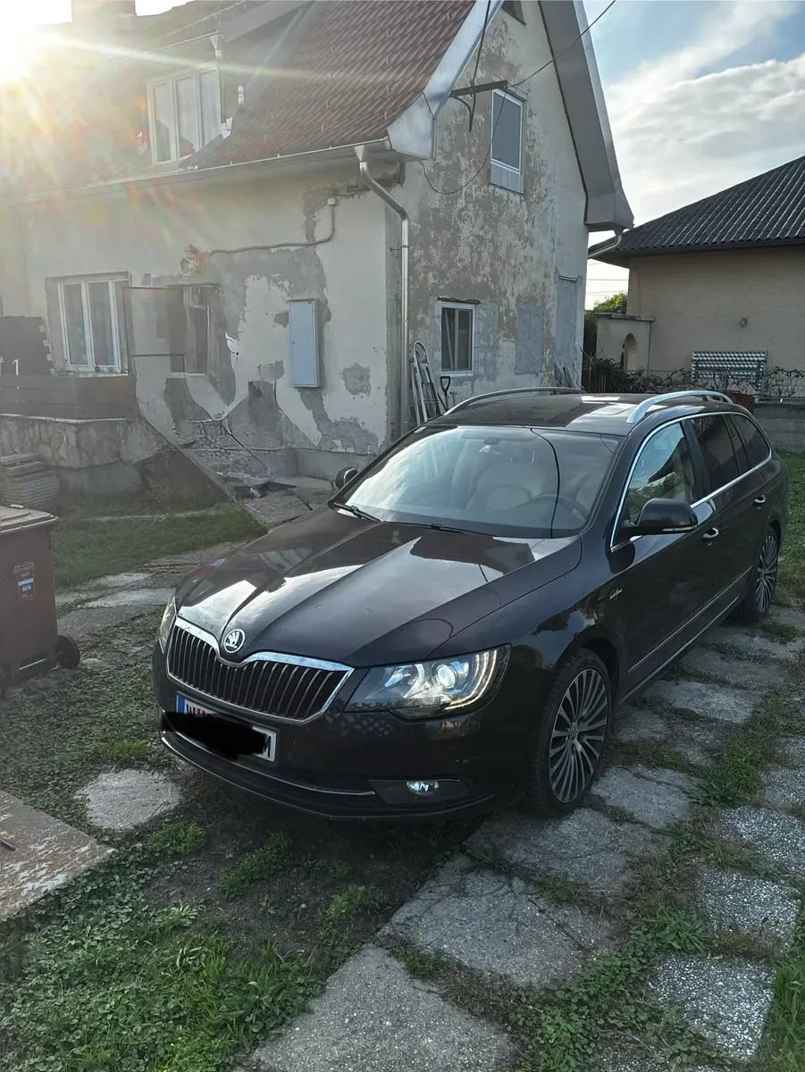 Skoda Superb 2014 photo 3