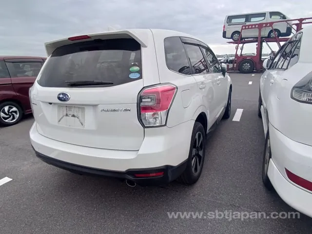 Subaru Forester 2016 photo 4