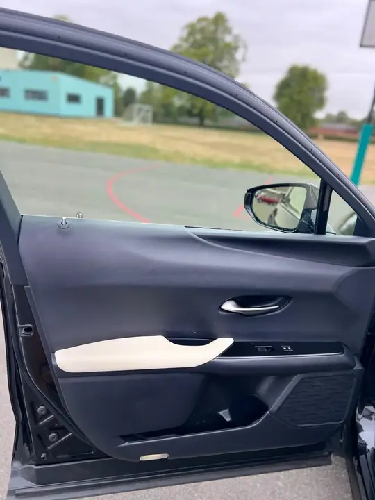 Lexus Ux 2022 photo 5