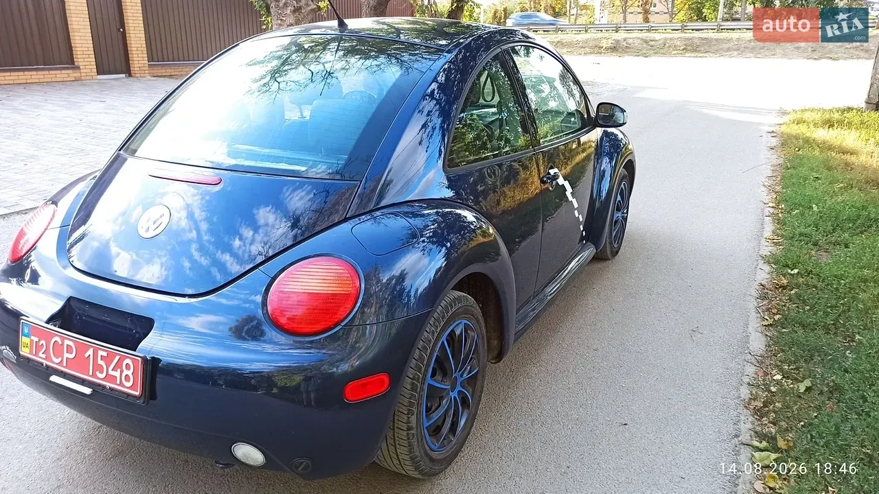 Volkswagen Beetle 2005 photo 4