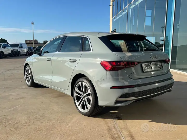 Audi A3 2025 photo 3