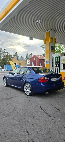BMW 318D