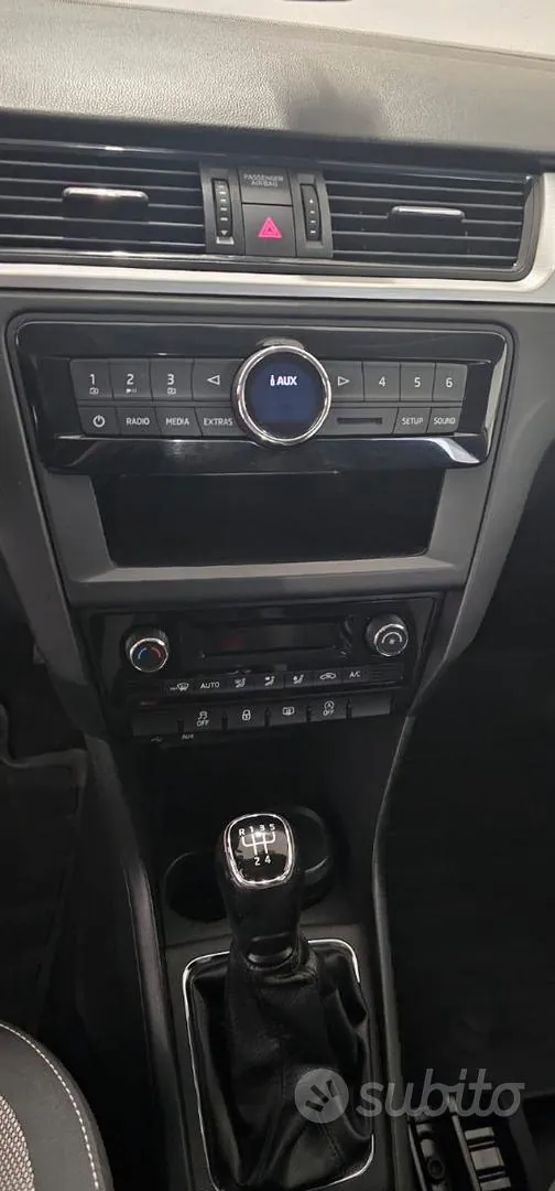 Skoda Rapid 2017 photo 4
