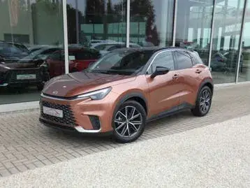Lexus Lbx