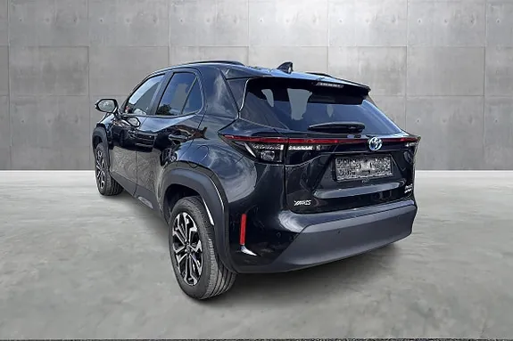 Toyota Yaris Cross 2023 photo 2