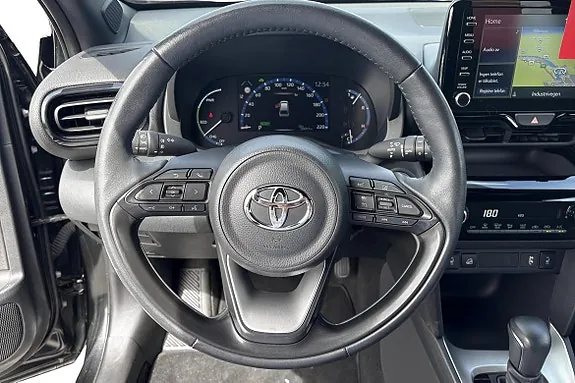 Toyota Yaris Cross 2023 photo 4