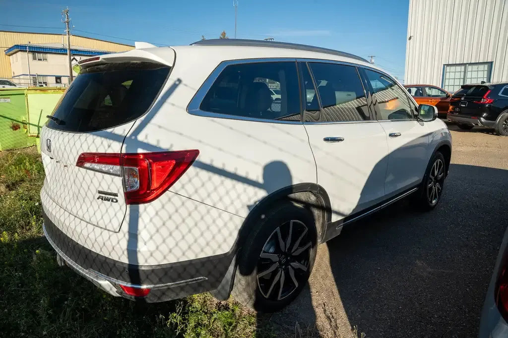Honda Pilot 2022 photo 3