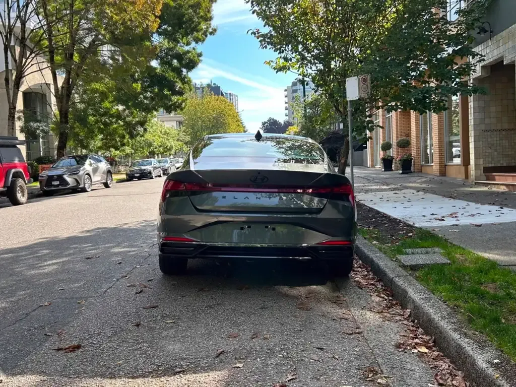 Hyundai Elantra 2021 photo 4