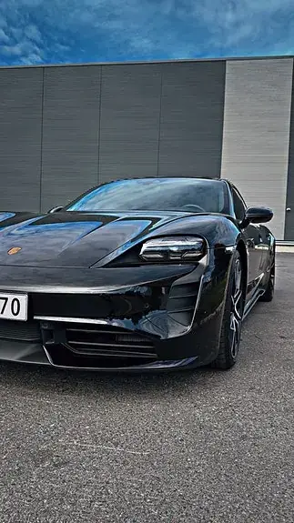 Porsche Taycan Turbo 2023 photo 2