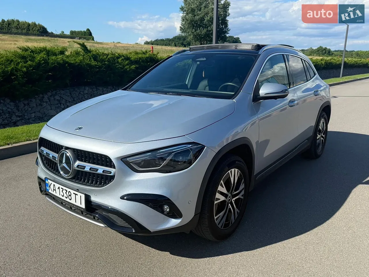 Mercedes-Benz Gla Class 2024 photo 3