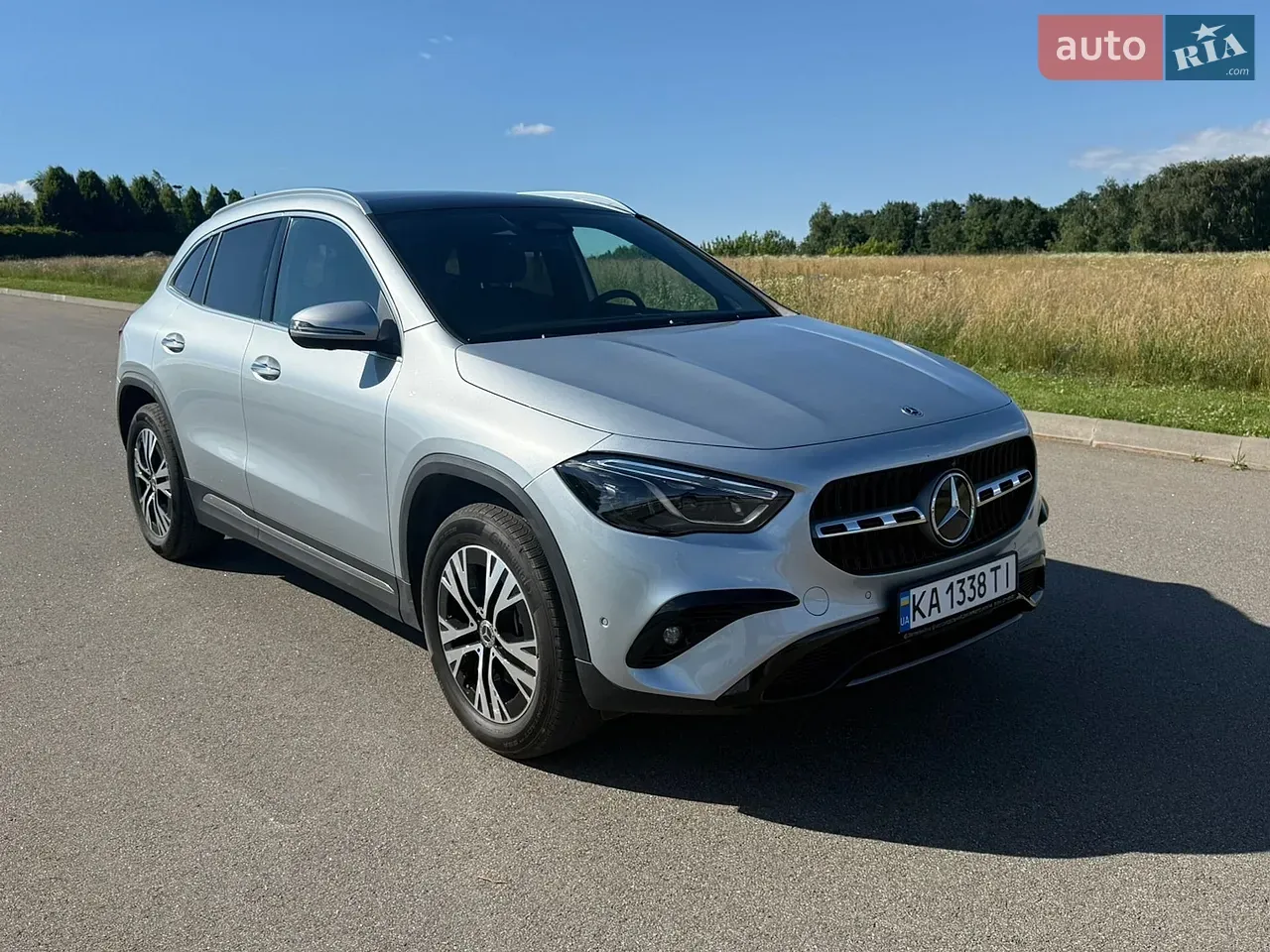 Mercedes-Benz Gla Class 2024 photo 5