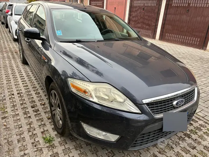 Ford Mondeo 2010 photo 2