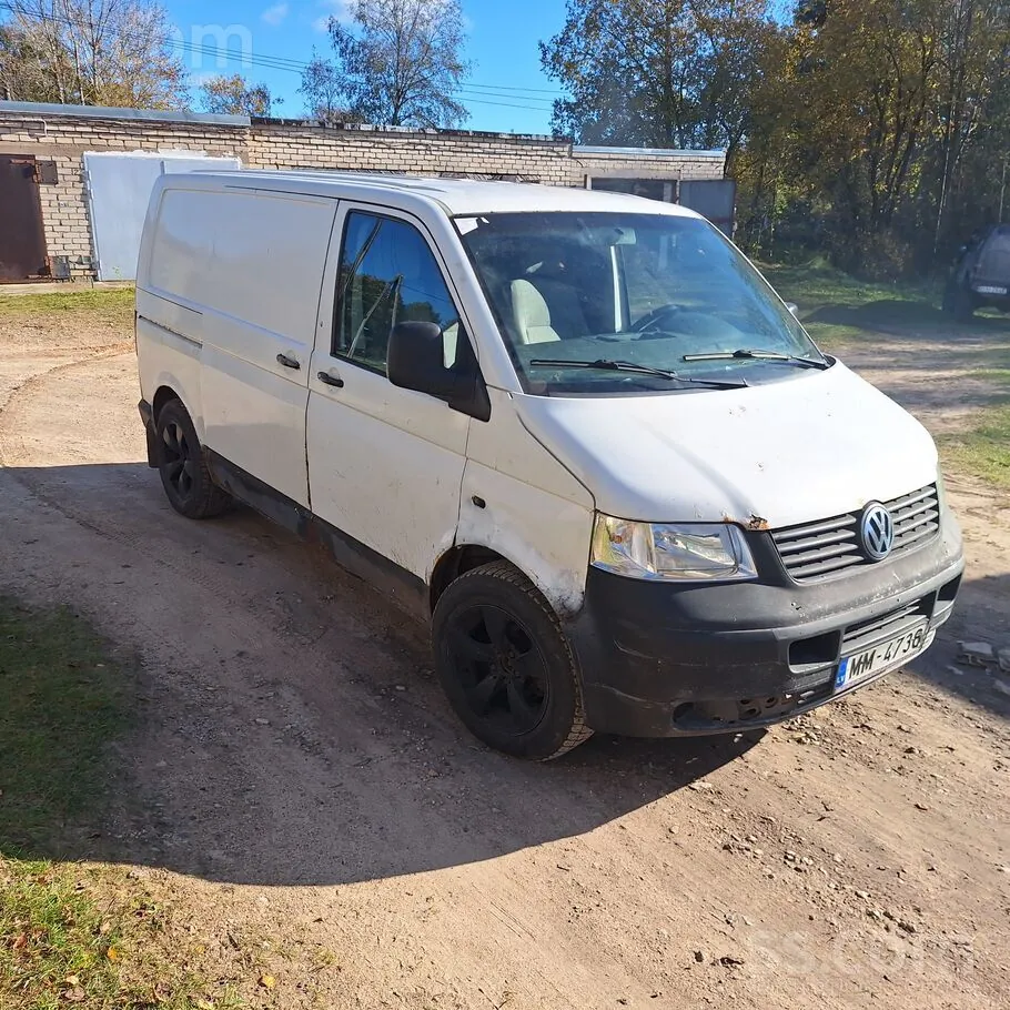 Volkswagen T5 2004 photo 2