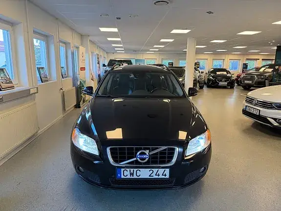 Volvo V70 2013 photo 4