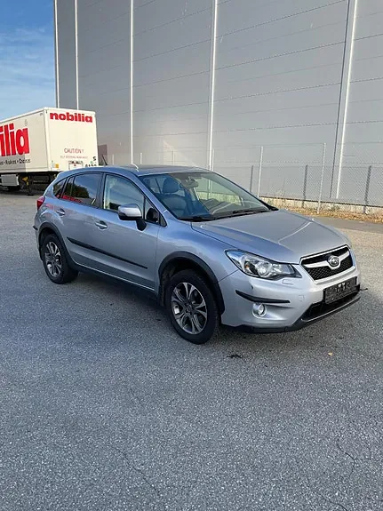 Subaru Xv 2014 photo 3