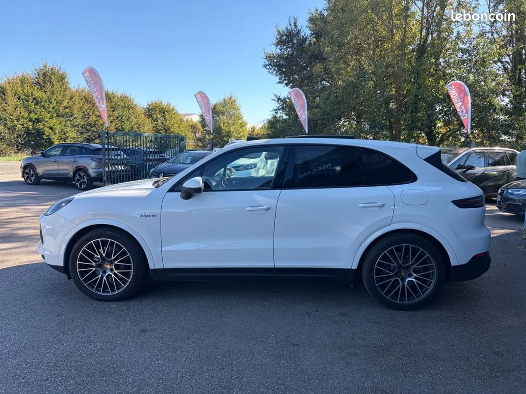Porsche Cayenne 2019 photo 2