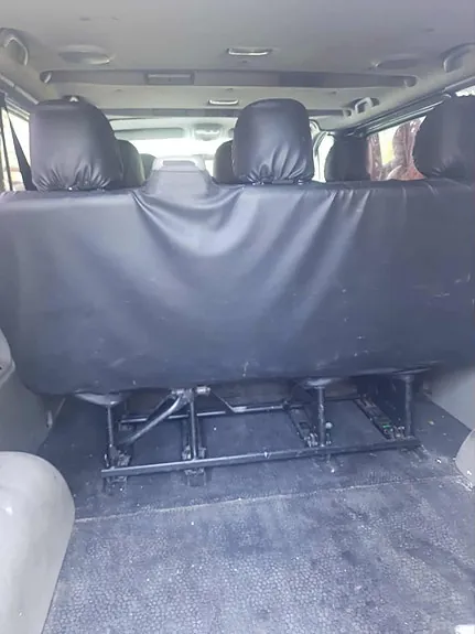Opel Vivaro 2013 photo 2